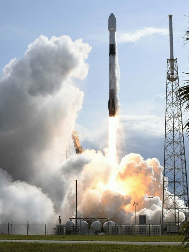 SpaceX launches second Falcon 9 German military radar satellite from California